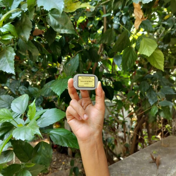 Natural Lip Balm - Lemon {10 g} - Image 4