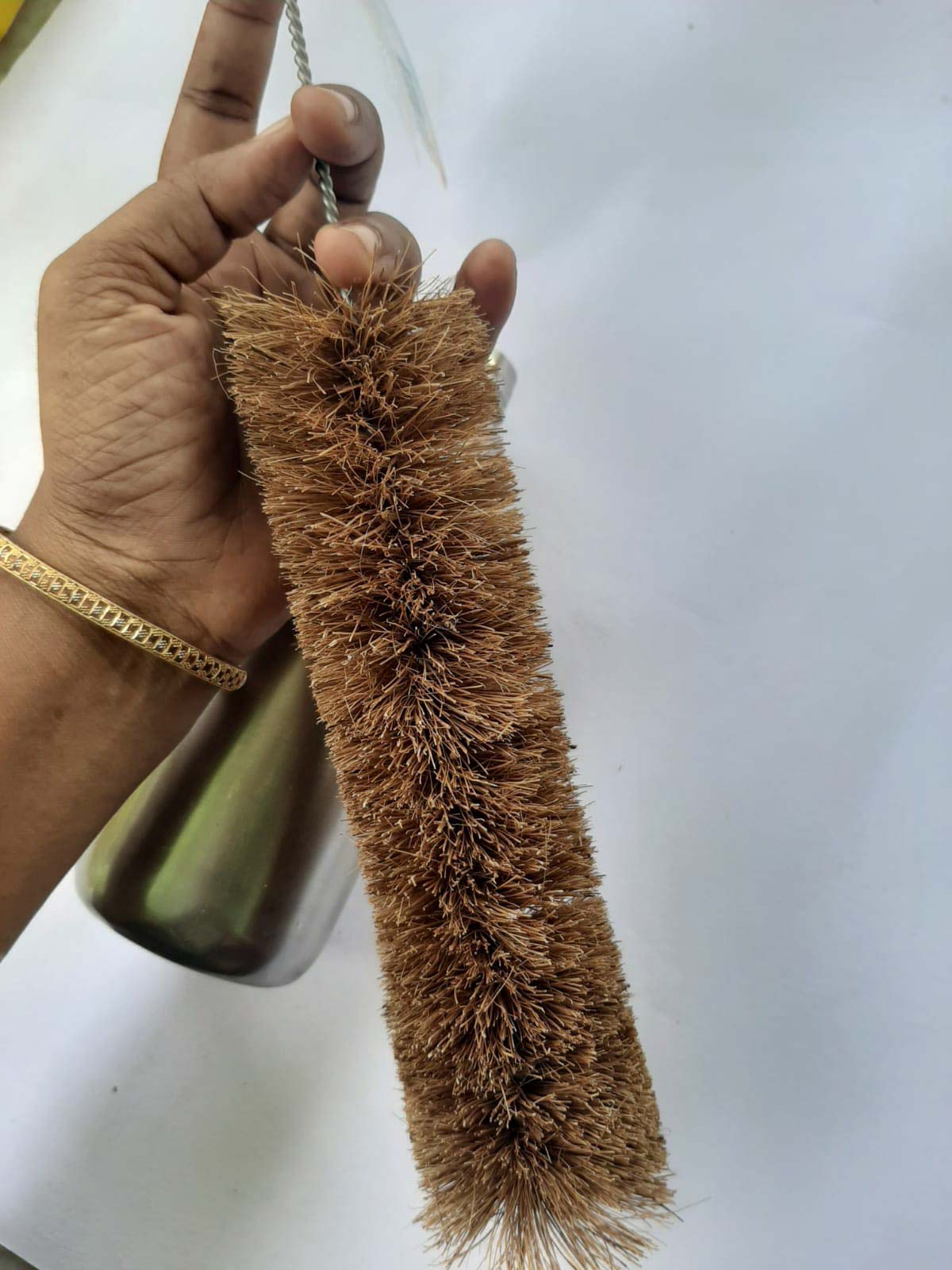 Coir Water Bottle cleaning brush » Kamarkattu Ecostore
